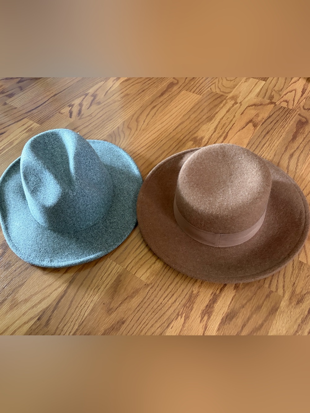 2 Felted Hats (brown & grey)